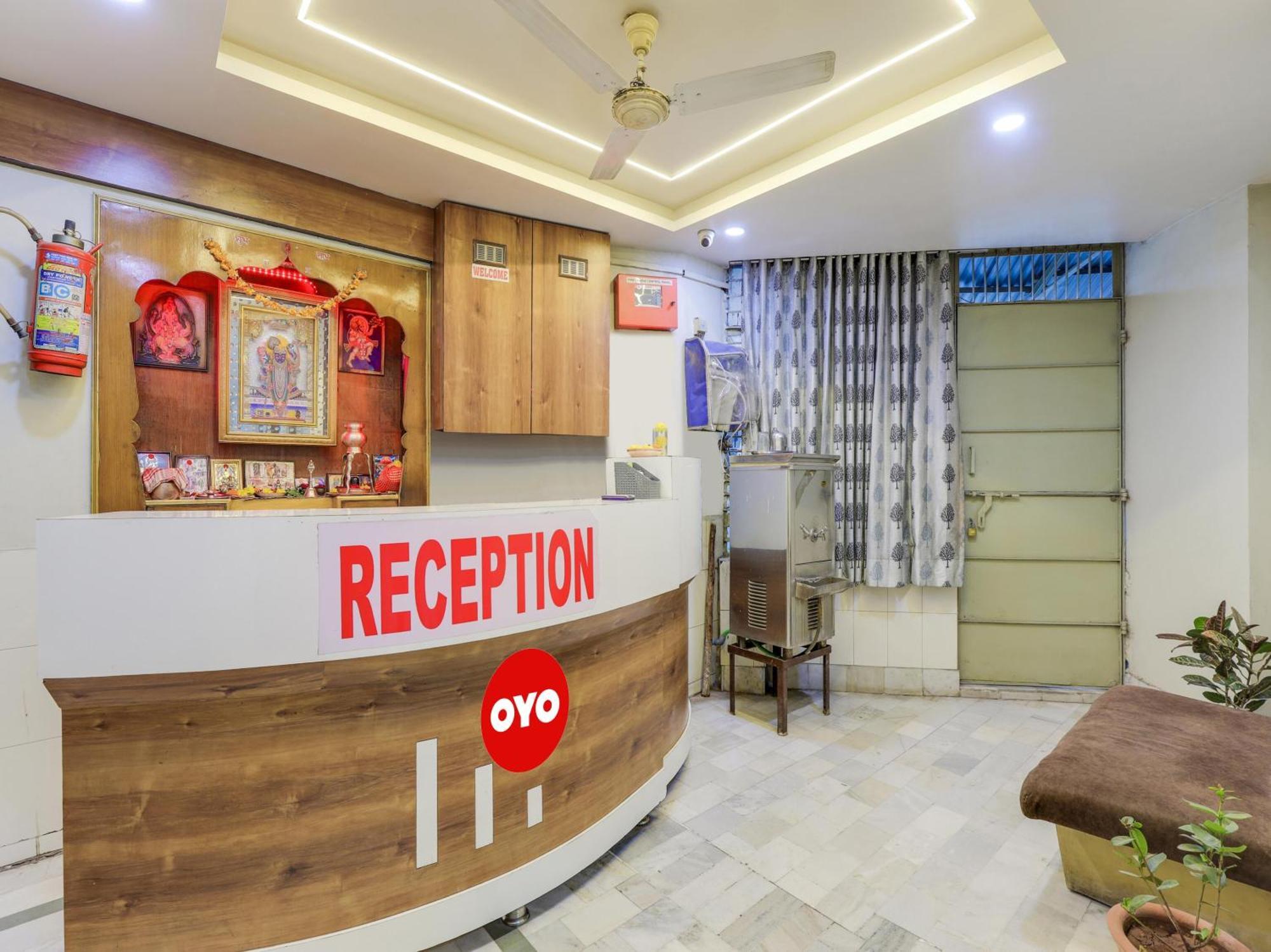 Hotel O Asopalav Naroda Exterior photo